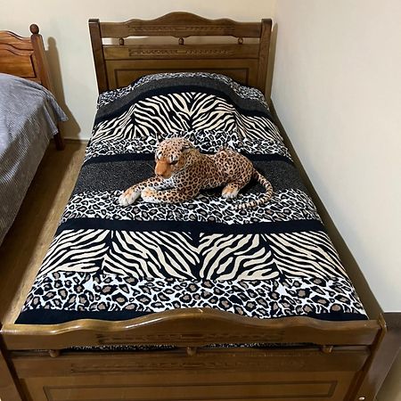 קאחתי Guest House מראה חיצוני תמונה